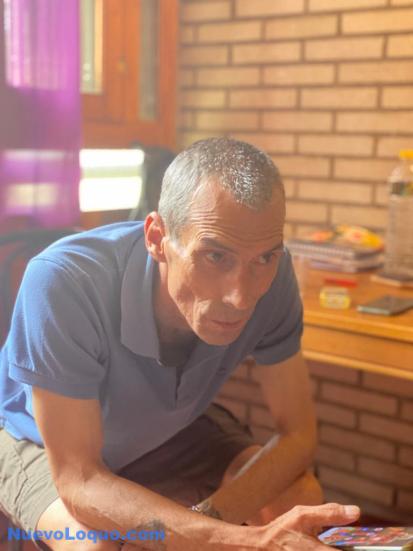  Chico Español , busca chica Española para trato de