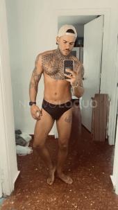Luis masajista erotico malagueño
