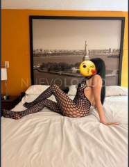 Soy Pilar. Morena encantadora con ganas de . .