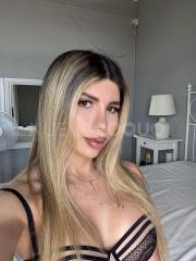 TS Camila- Linda colombiana muy caliente versátil.