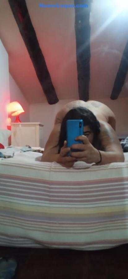  Soy Sara una rica chica trans complaciente