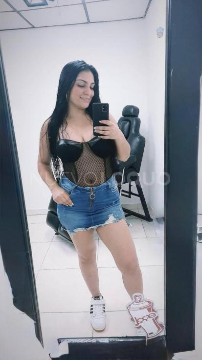  Catalina fogosa latina con ganas que me veas