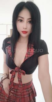 Chica Asiatica china cariñosa guapísima