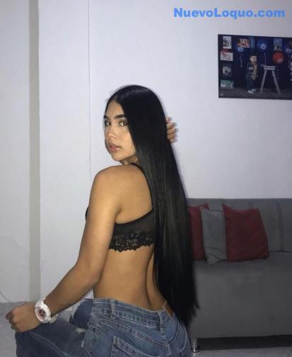  jovencita colombiana de paso por la ciudad