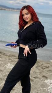 ESBELTA COLOMBIANA IMPLICADA Y DE BUEN ROLLO