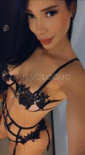 Latina guapísima real complaciente