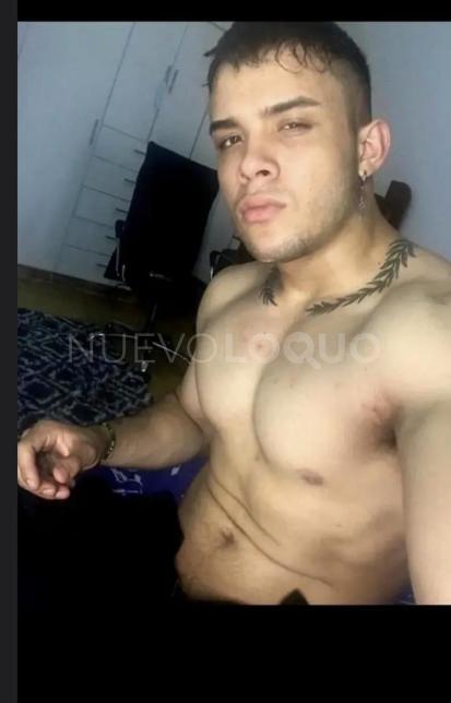  Me llamo ángel tengo  años deportista colombiano nuevo