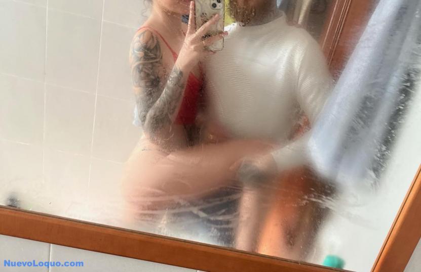  Pareja tatuada