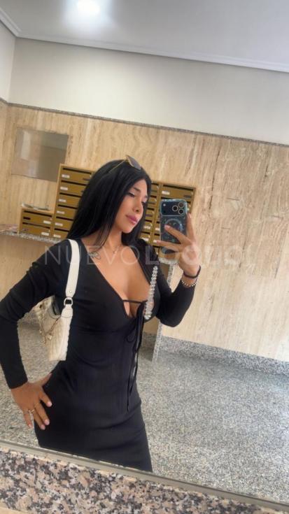  Recién llegada. Trans .