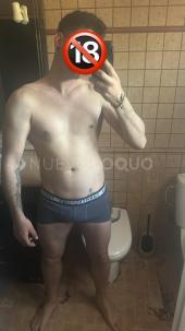 Novato  chico de  años español