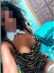 Chica maja con fotos reales espiradico