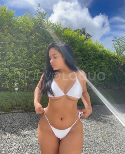  Tú morenita latina sexi y 