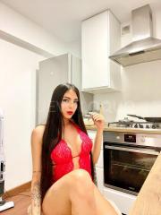 Bianca jovencita bella colombiana de  años