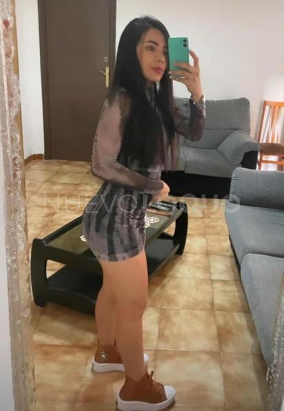  EXÓTICA MORENA TOTALMENTE 