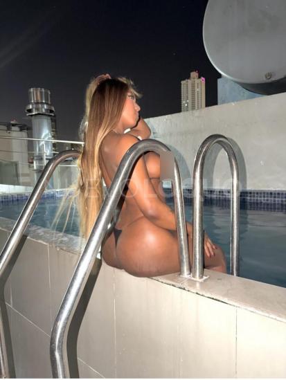  Tania cambié de WhatsApp