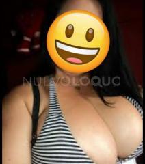 Chubby with huge and natural breasts Gordita sexy no profesional