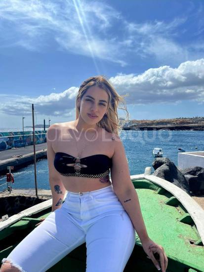  VALENTINA! MODELO LATINA NUEVA EN LA ISLA!!!