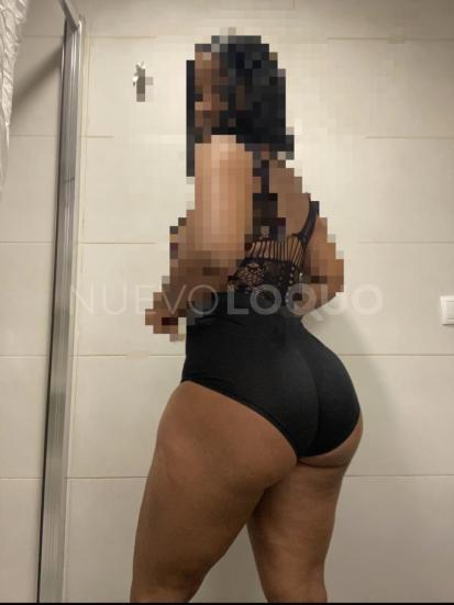  Hola soy noemi una chica divertida y alegre