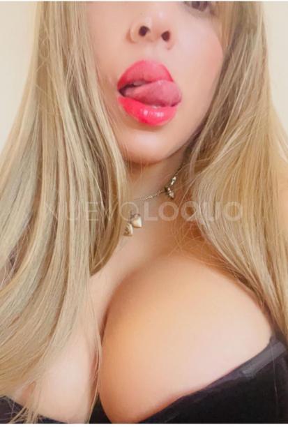  SOFIA, EN RUBÍ elegante y traviesa