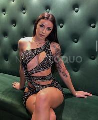 CHICA DESEOSA DE COMPLACERTE