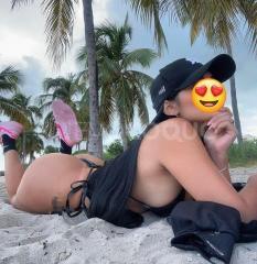 Bella Colombina caliente con  añitos muy sensual ven a pasarla ricooo Amor 