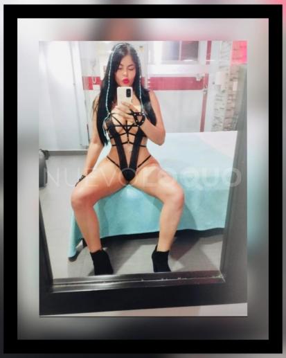  DISPUESTA A PASARLA SUPER