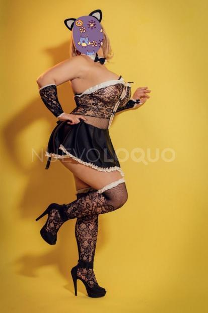  Madurita bella y complaciente
