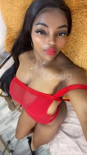 Latina ardiente de paso por tu zona