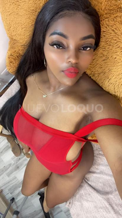  Latina ardiente de paso por tu zona