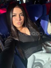 HERMOSA BUEN CUERPO, TIERNA Y CARIÑOSA