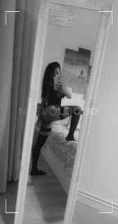 Naomi morenaza latina guapísima