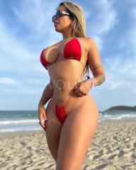 Fiorella modelo brasileña rubia