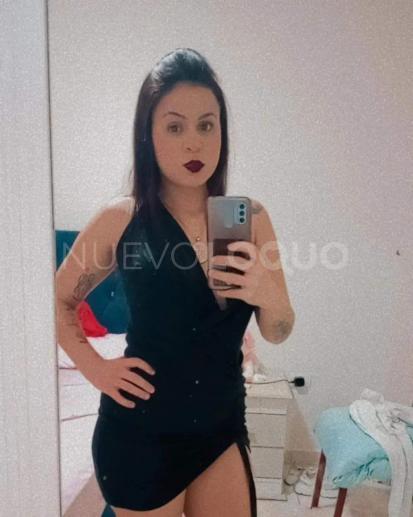  Una latina cariñosa y caliente para ti Banús