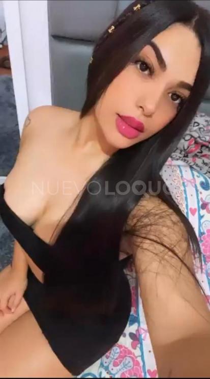  chica muy extrovertida, alegre