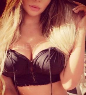  Belleza y Elegancia,Rubita(  )masajes vip.