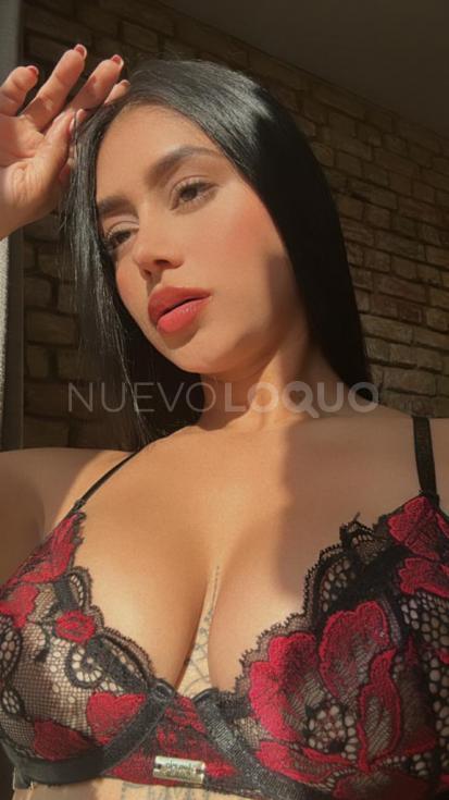  Andrea sexy colombiana  años