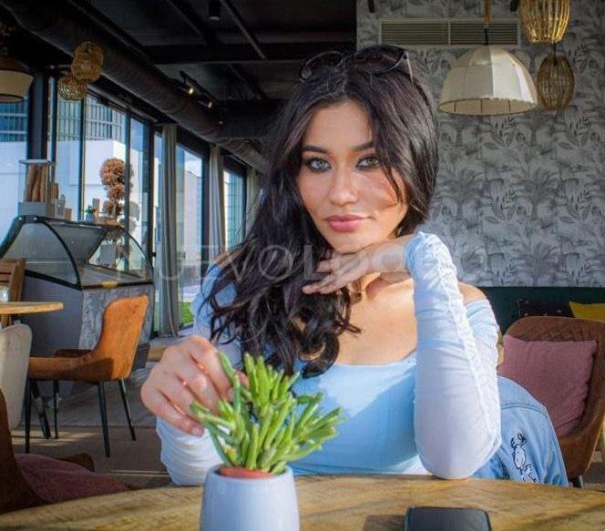  Soy Layla, Vive conmigo nuevas experiencias íntimas e inolvidables