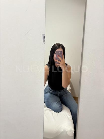  Sam Lesueur Jovencita Árabe de  años con ganas de pasarla bien