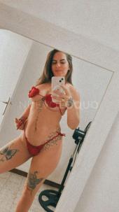 RUBIA DIVINA, CUERPO SENSUAL Y SEDUCTORA