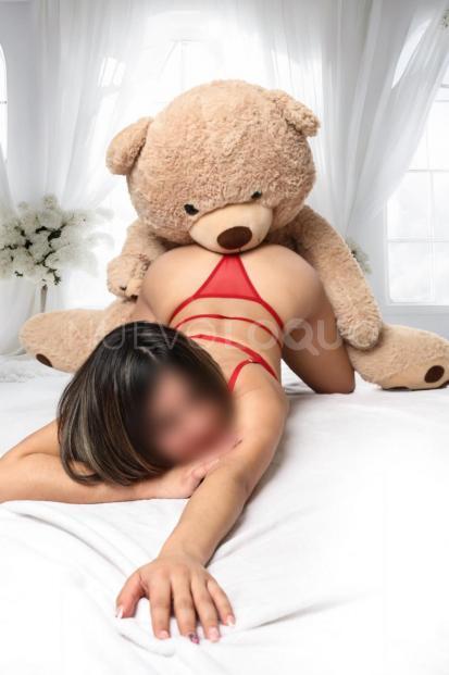  SOY LATÍNA CALIENTE ME  (NO RECIBO) VALERIA