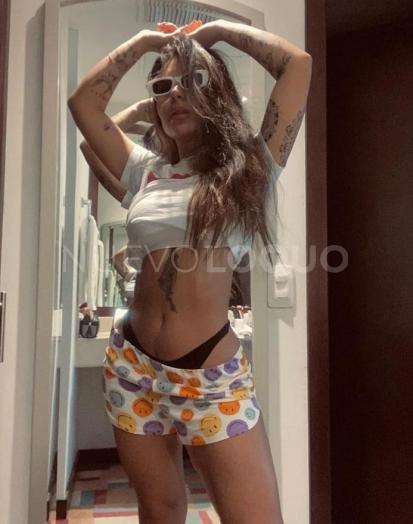  Colombiana estudiante ,nueva en la ciudad  años  con ganas de pasarlo genial con tigo �