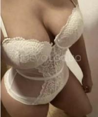 Hola soy una hermosa rubia madurita