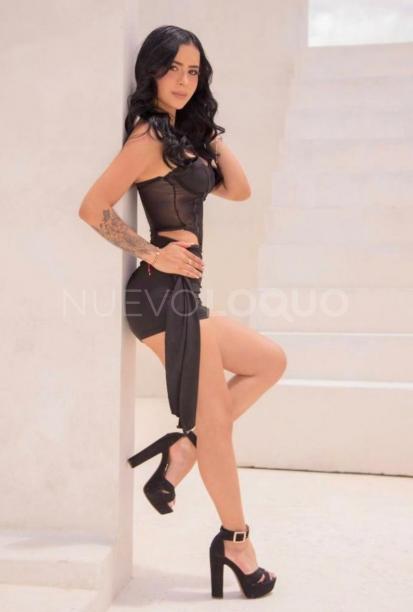  SWEET & SENSUAL GIRL