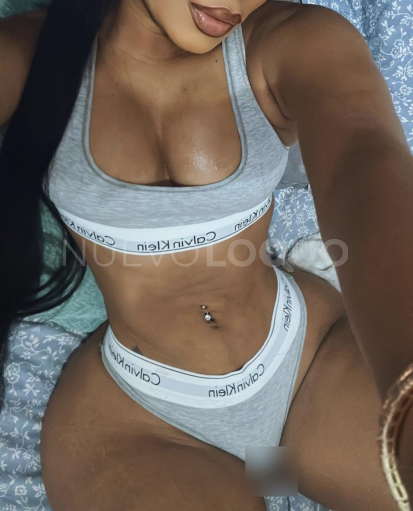  Estoy en merida Badajoz estoy disponible las  horas