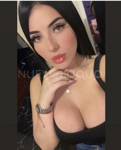  BELLA Y SEXI COLOMBIANA
