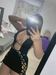 sexy Latina, muy completa