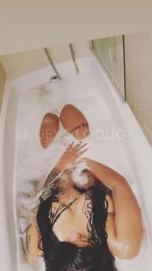EMBARAZADA DULCE, JUGUETONA Y ARDIENTE