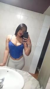 Latina caliente