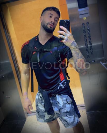  CHICO JOVEN CUERPO DE GYM XXL VERS