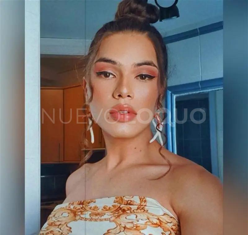  Morenita Linda  h